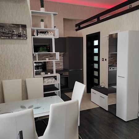 Corvinus Apartman Budapest Exterior foto